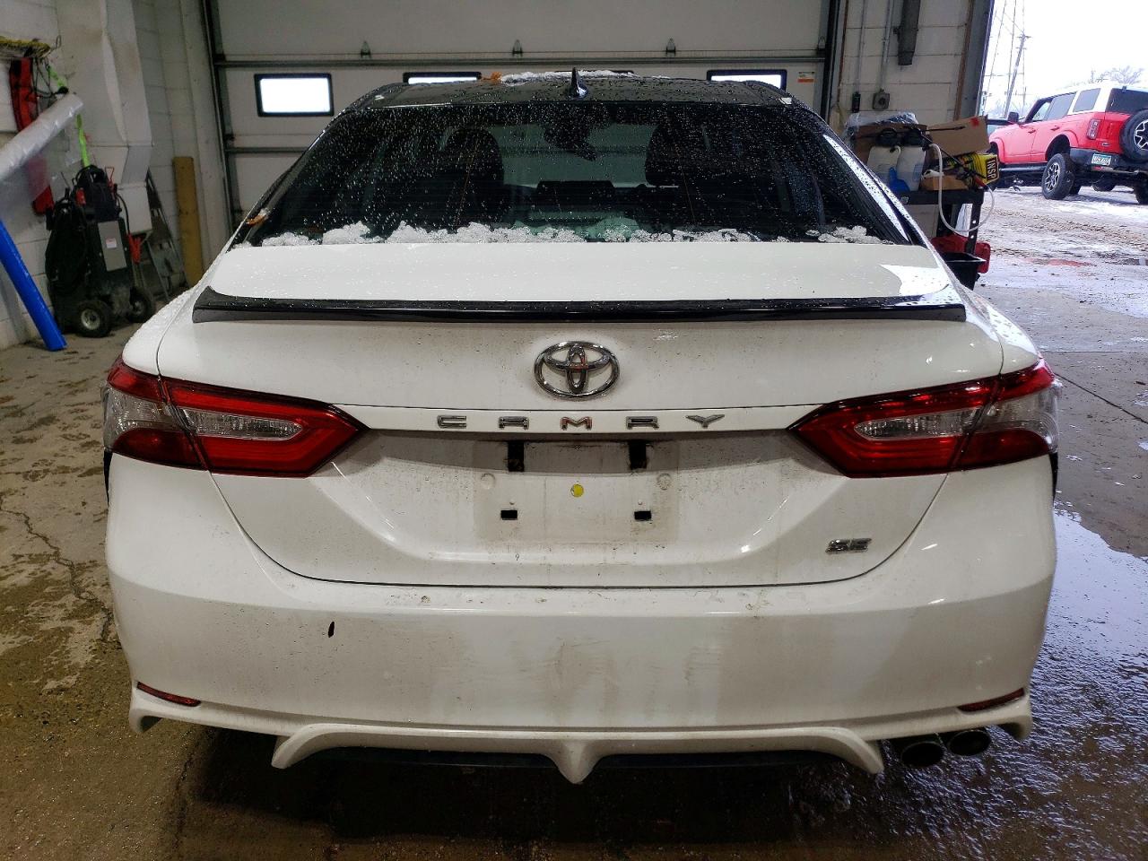 2019 TOYOTA CAMRY L photo 6