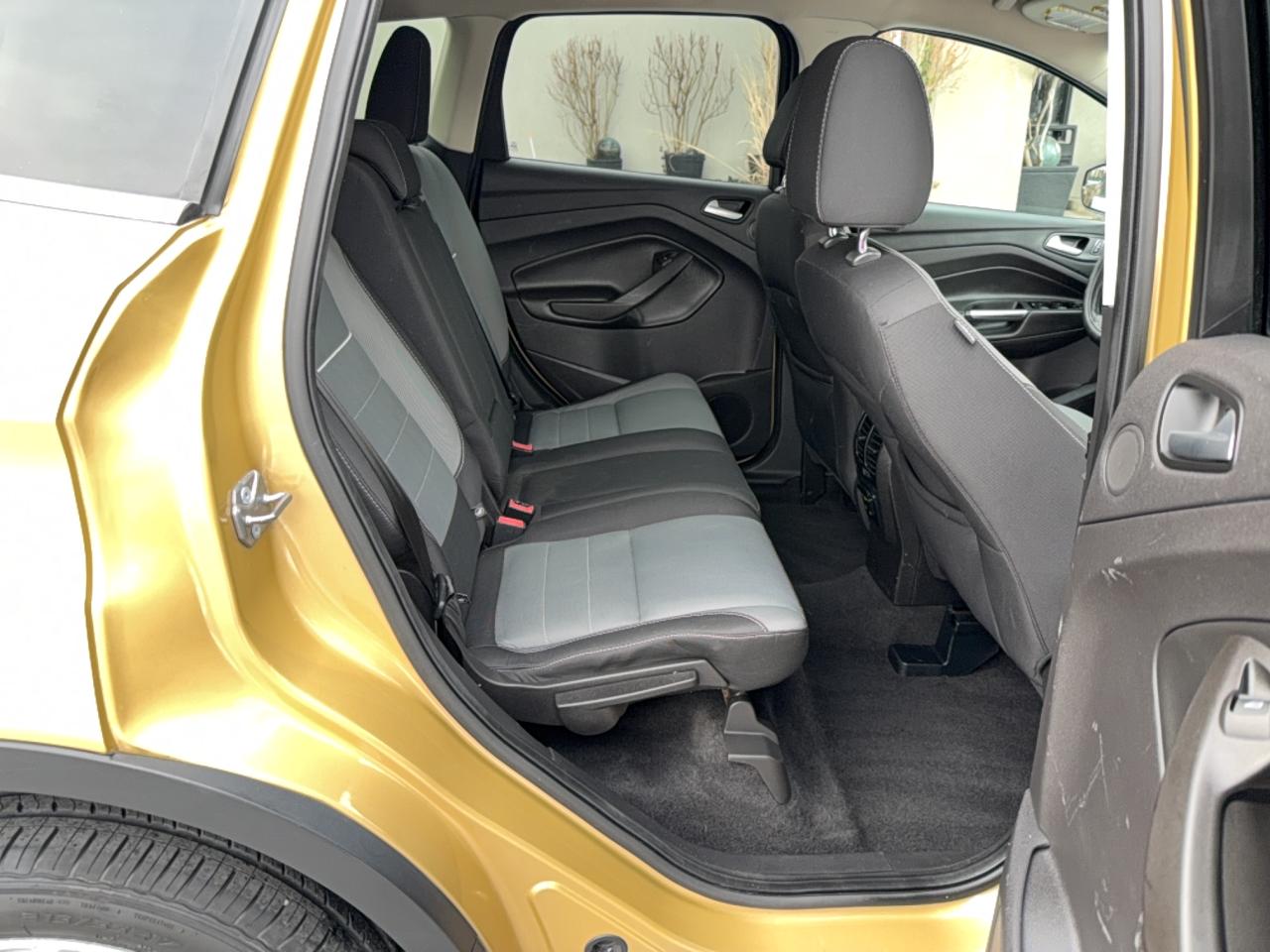 2015 FORD ESCAPE SE photo 6