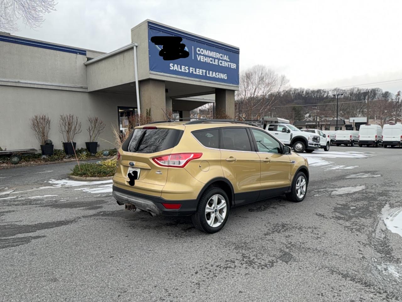 2015 FORD ESCAPE SE photo 4