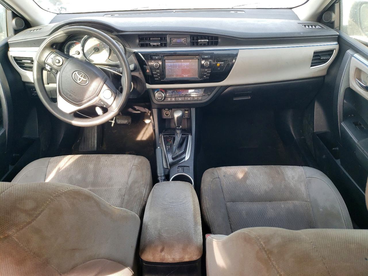 2014 TOYOTA COROLLA L photo 8