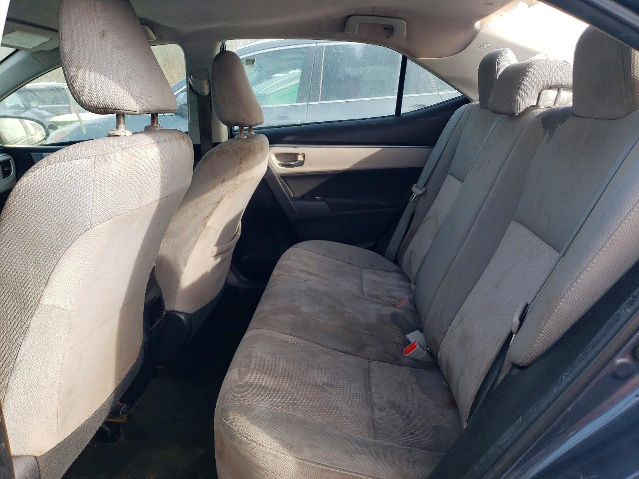 2014 TOYOTA COROLLA L photo 10