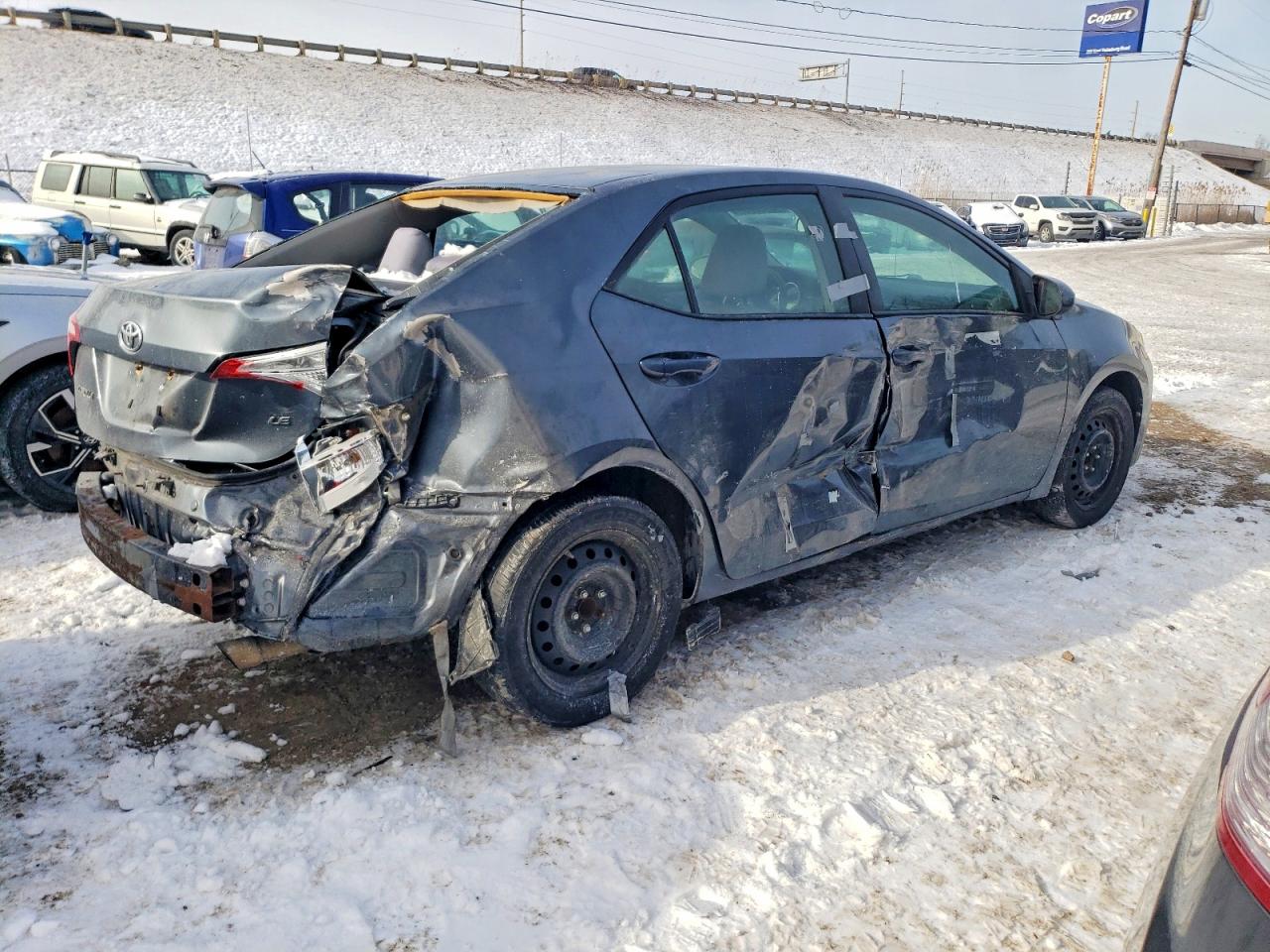 2014 TOYOTA COROLLA L photo 3