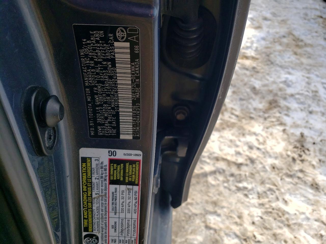 2014 TOYOTA COROLLA L photo 12