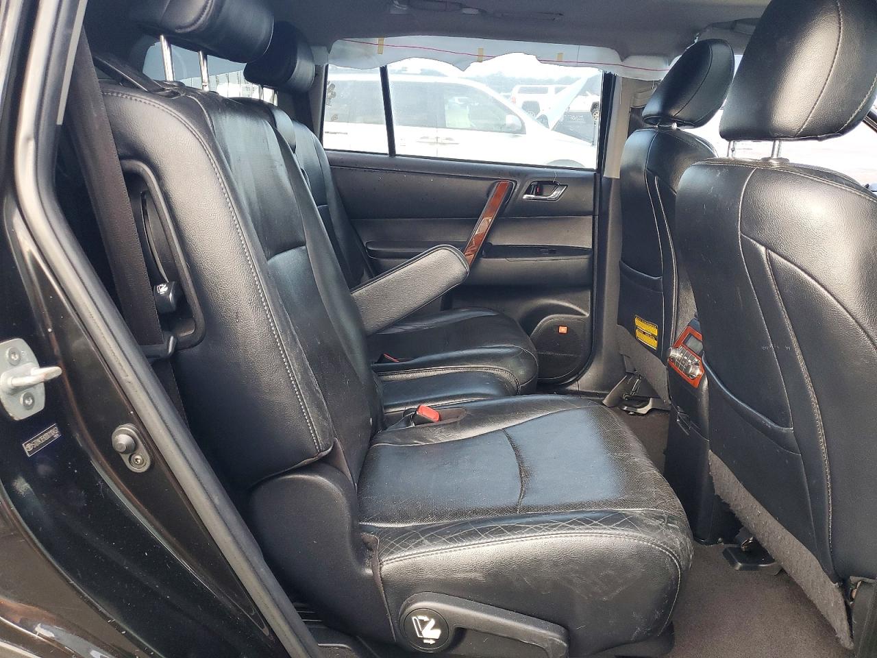 2013 TOYOTA HIGHLANDER LIMITED photo 11