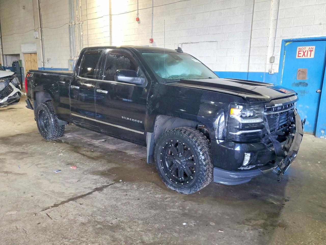 2018 CHEVROLET SILVERADO K1500 LTZ photo 4