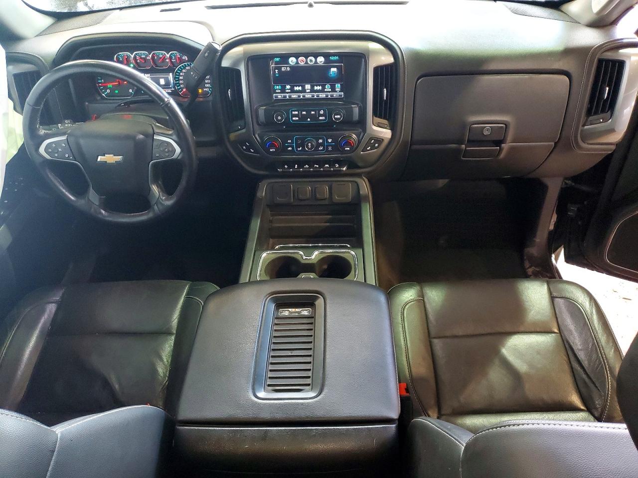 2018 CHEVROLET SILVERADO K1500 LTZ photo 8