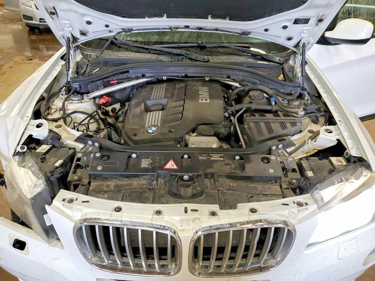 2011 BMW X3 XDRIVE28I photo 12