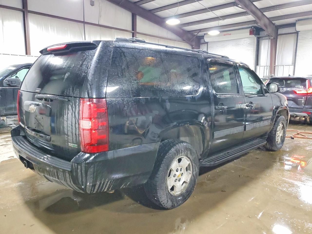 2010 CHEVROLET SUBURBAN K1500 LT photo 5