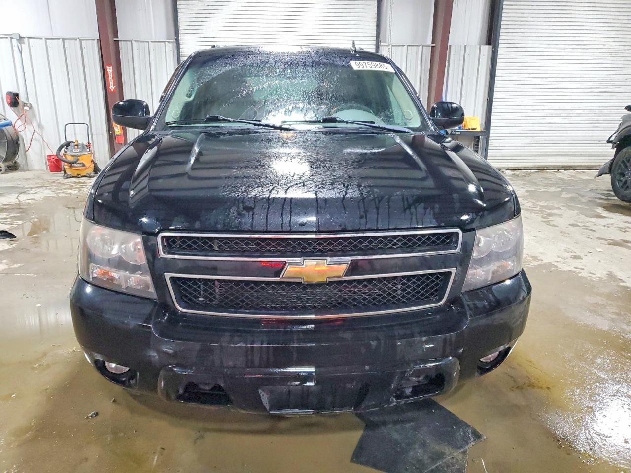 2010 CHEVROLET SUBURBAN K1500 LT photo 9