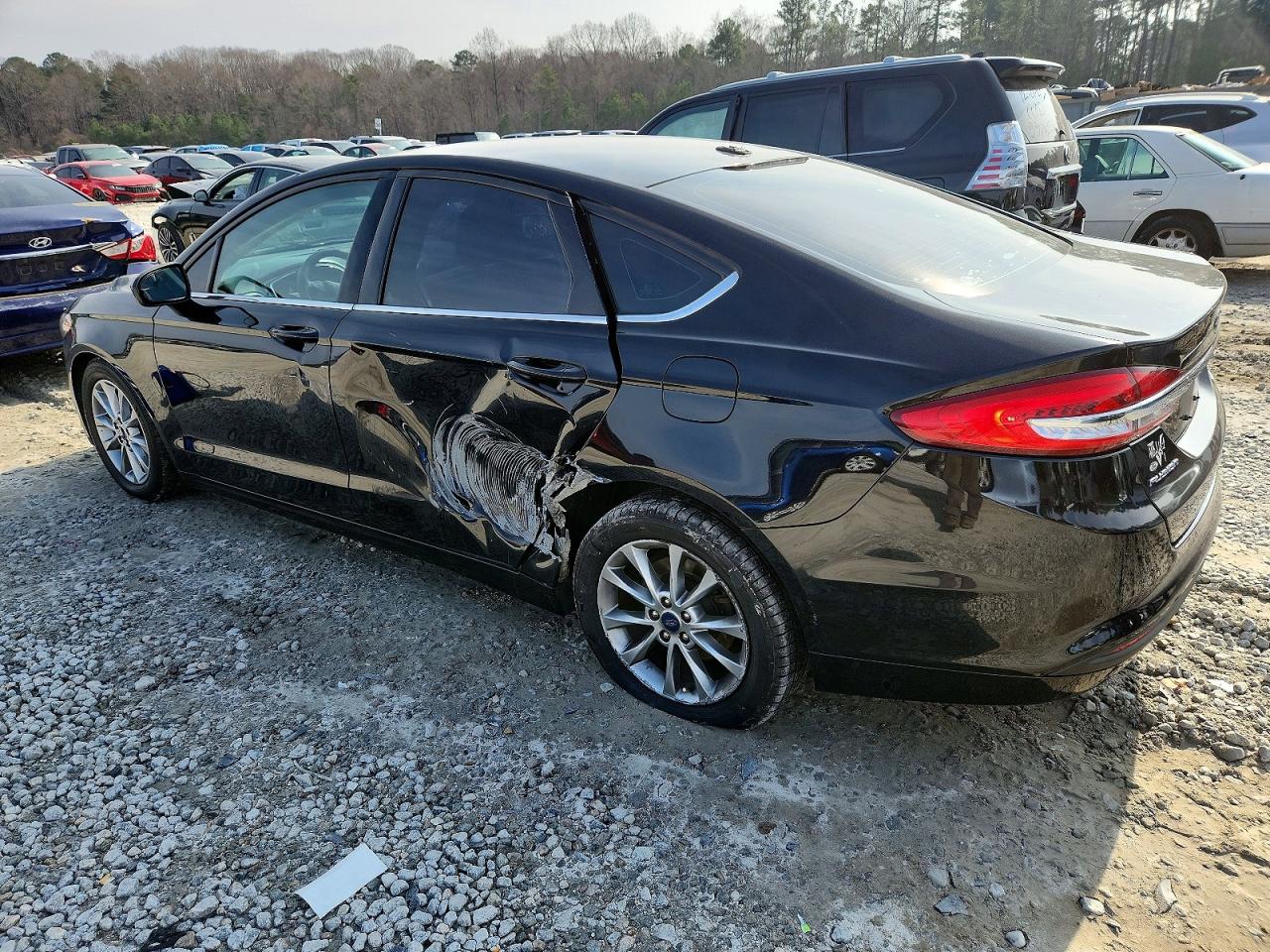 2017 FORD FUSION SE photo 3