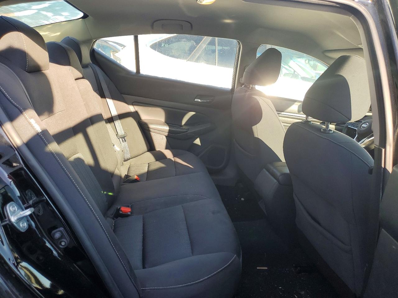 2019 NISSAN ALTIMA S photo 10