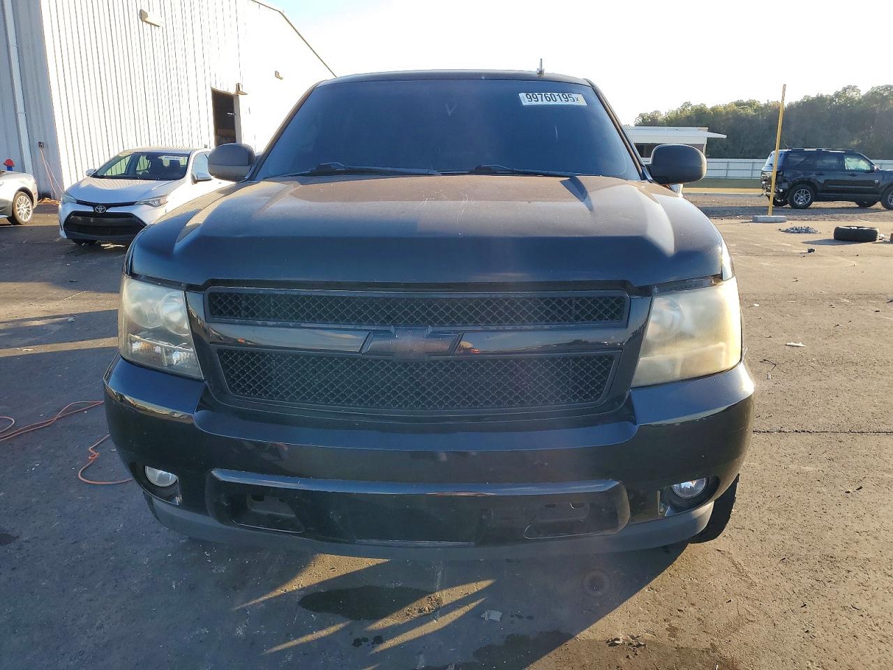 2011 CHEVROLET TAHOE C1500 LTZ photo 5