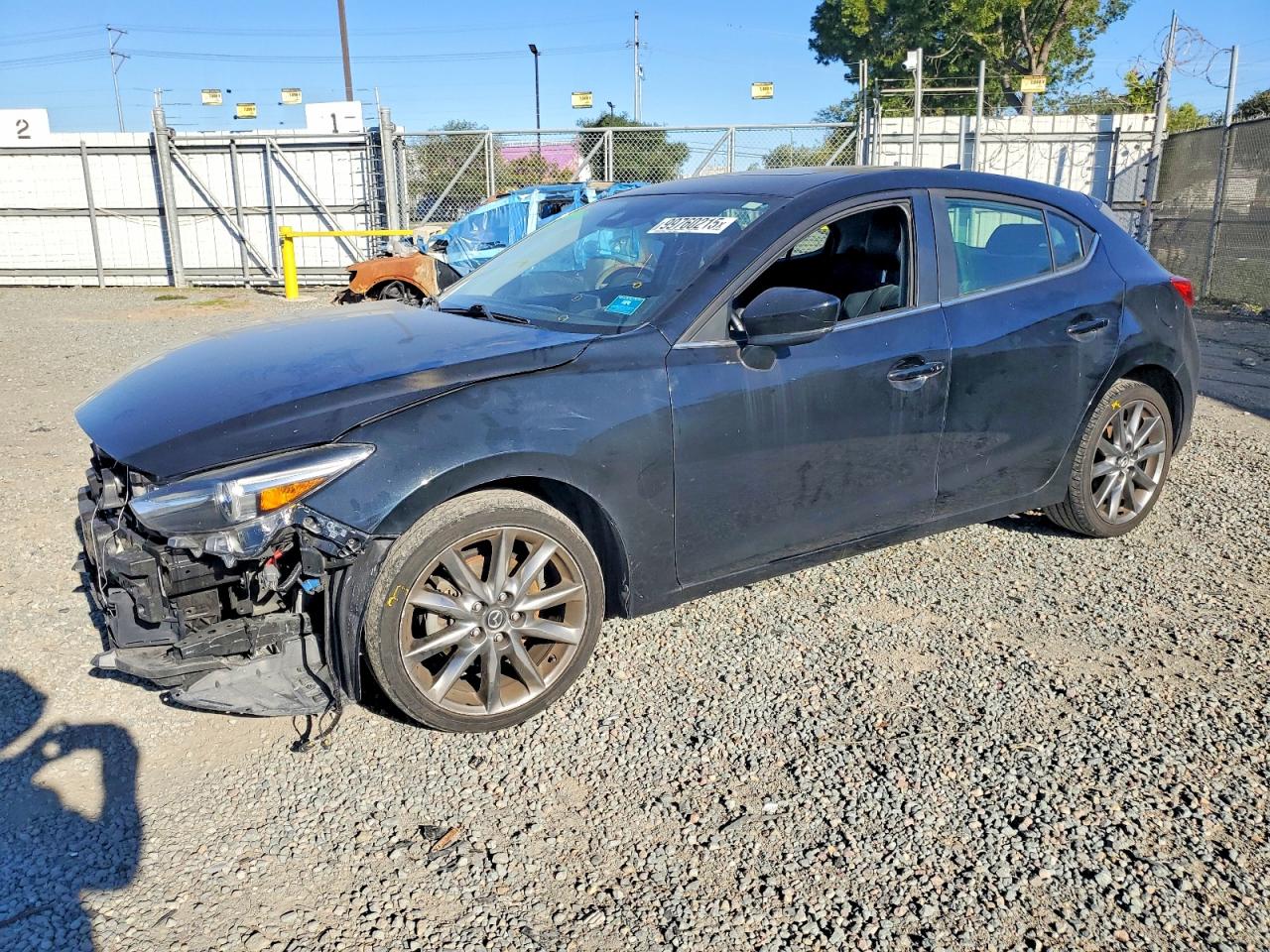 2018 MAZDA 3
