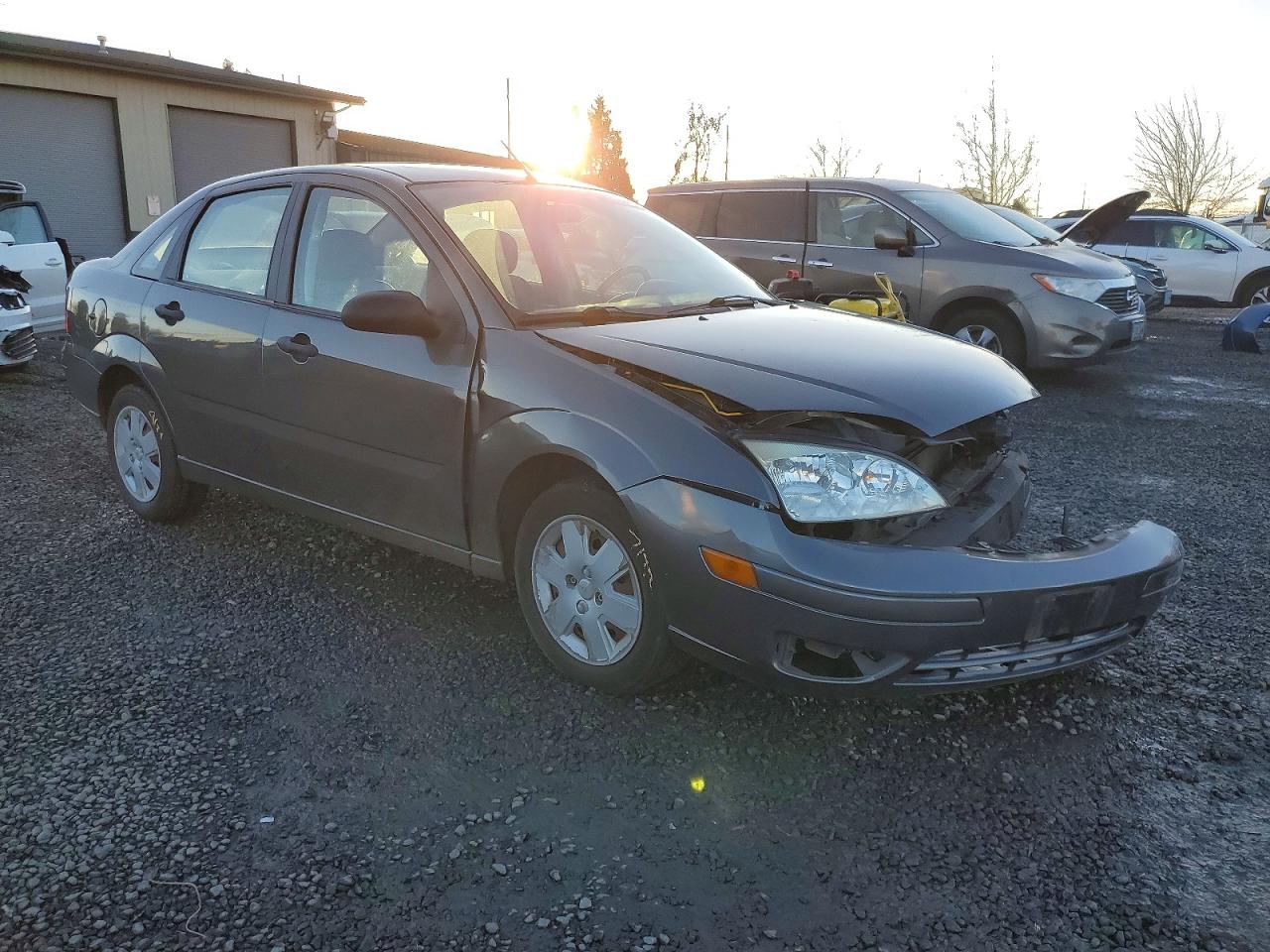 2007 FORD FOCUS ZX4 photo 4