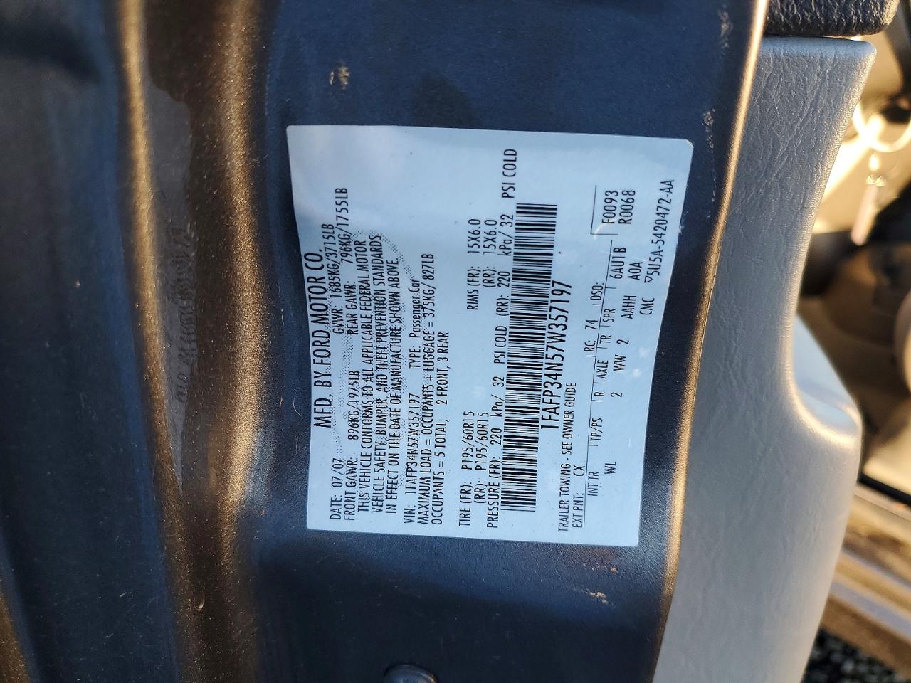 2007 FORD FOCUS ZX4 photo 12
