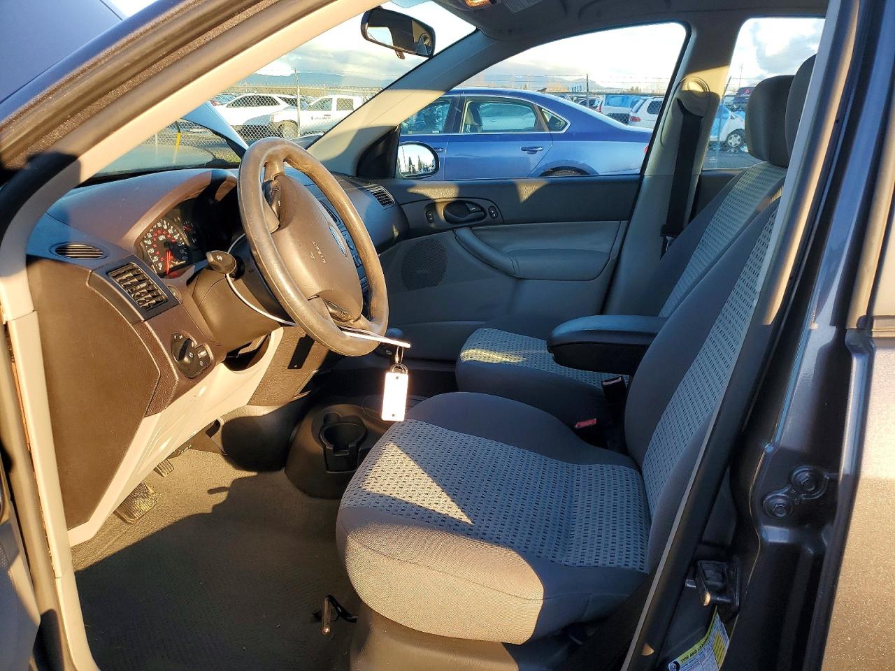 2007 FORD FOCUS ZX4 photo 7