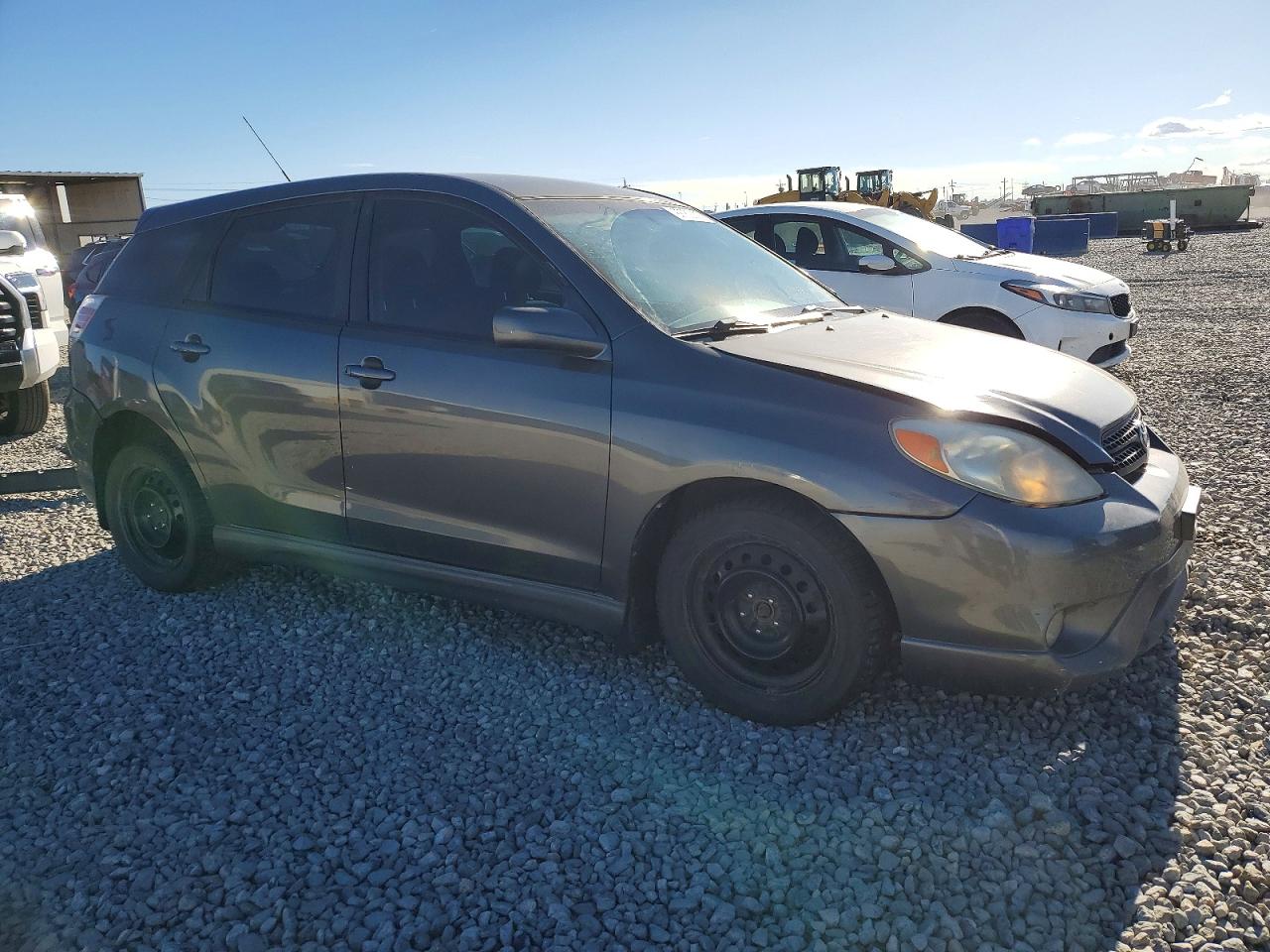 2005 TOYOTA COROLLA MATRIX XR photo 4