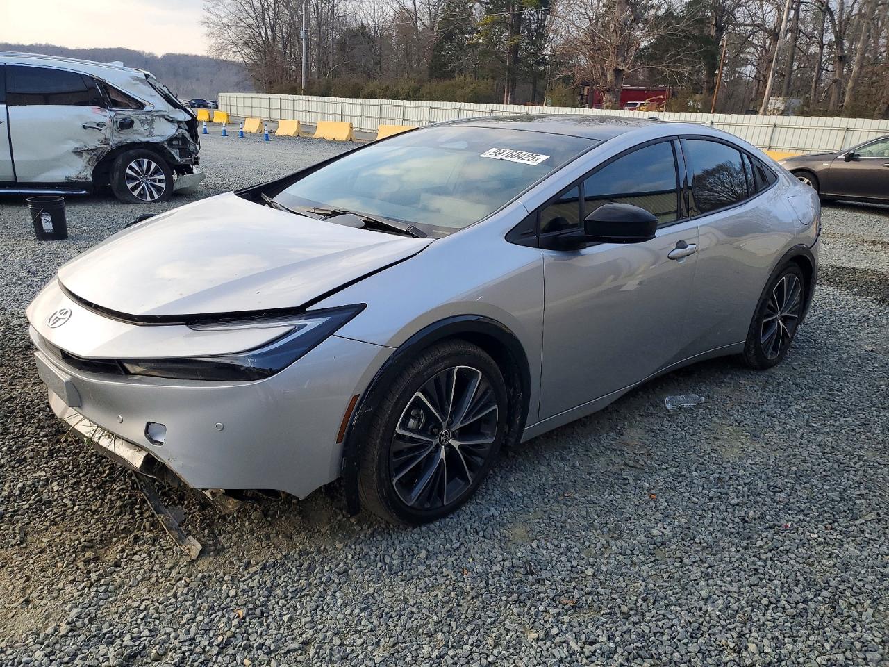 2025 TOYOTA PRIUS