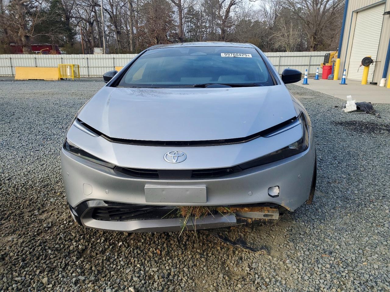 2025 TOYOTA PRIUS LE photo 5