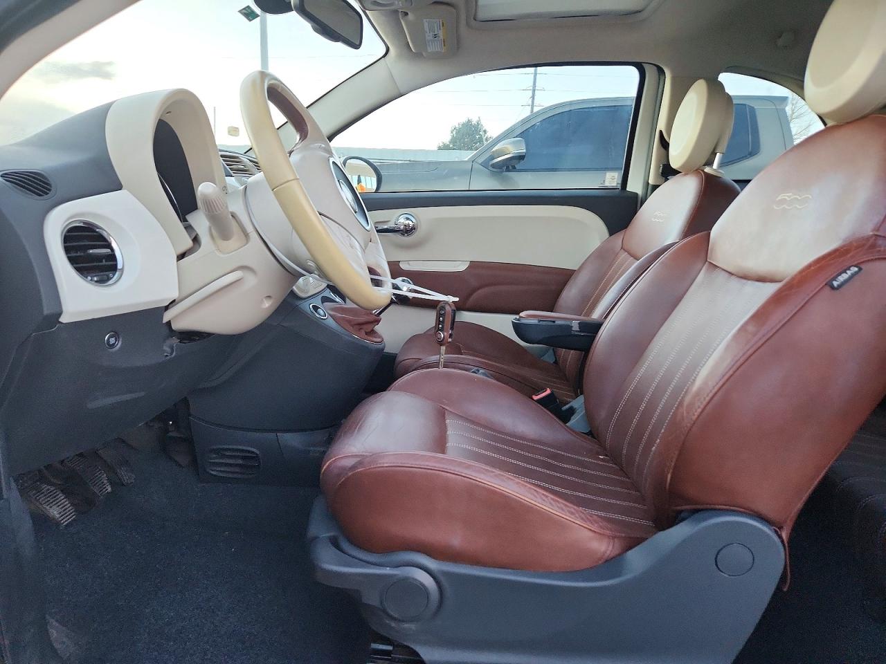 2015 FIAT 500 LOUNGE photo 13