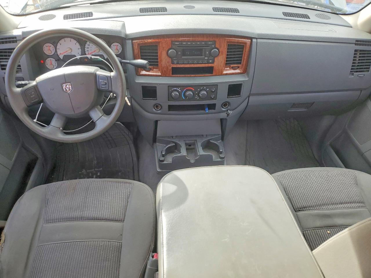 2006 DODGE RAM 1500 ST photo 8