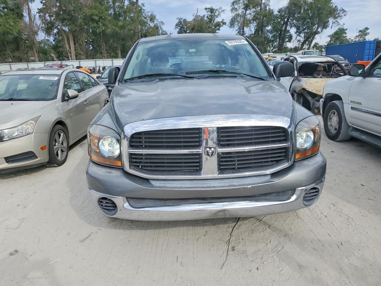 2006 DODGE RAM 1500 ST photo 5