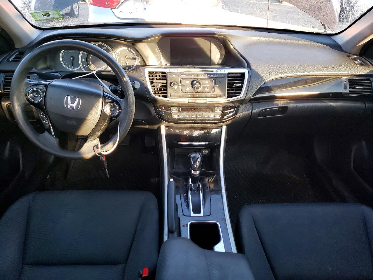 2016 HONDA ACCORD LX photo 8