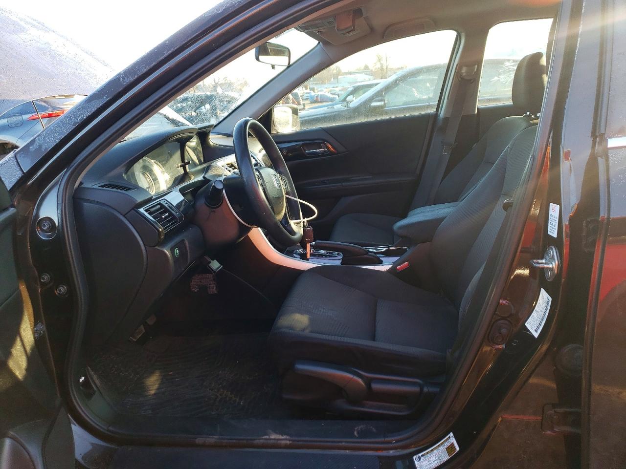 2016 HONDA ACCORD LX photo 7