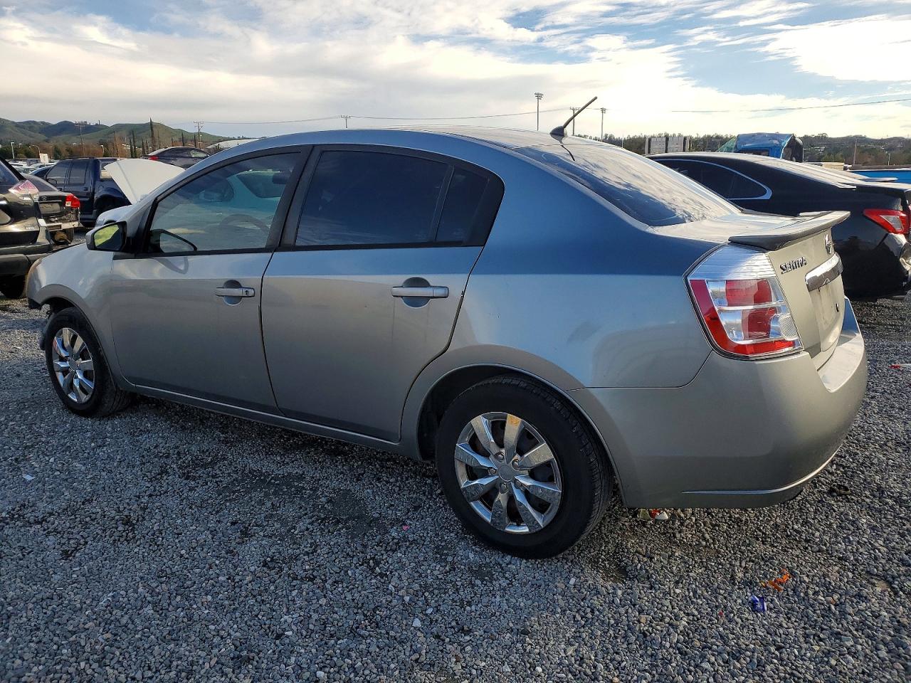 2012 NISSAN SENTRA 2.0 photo 2