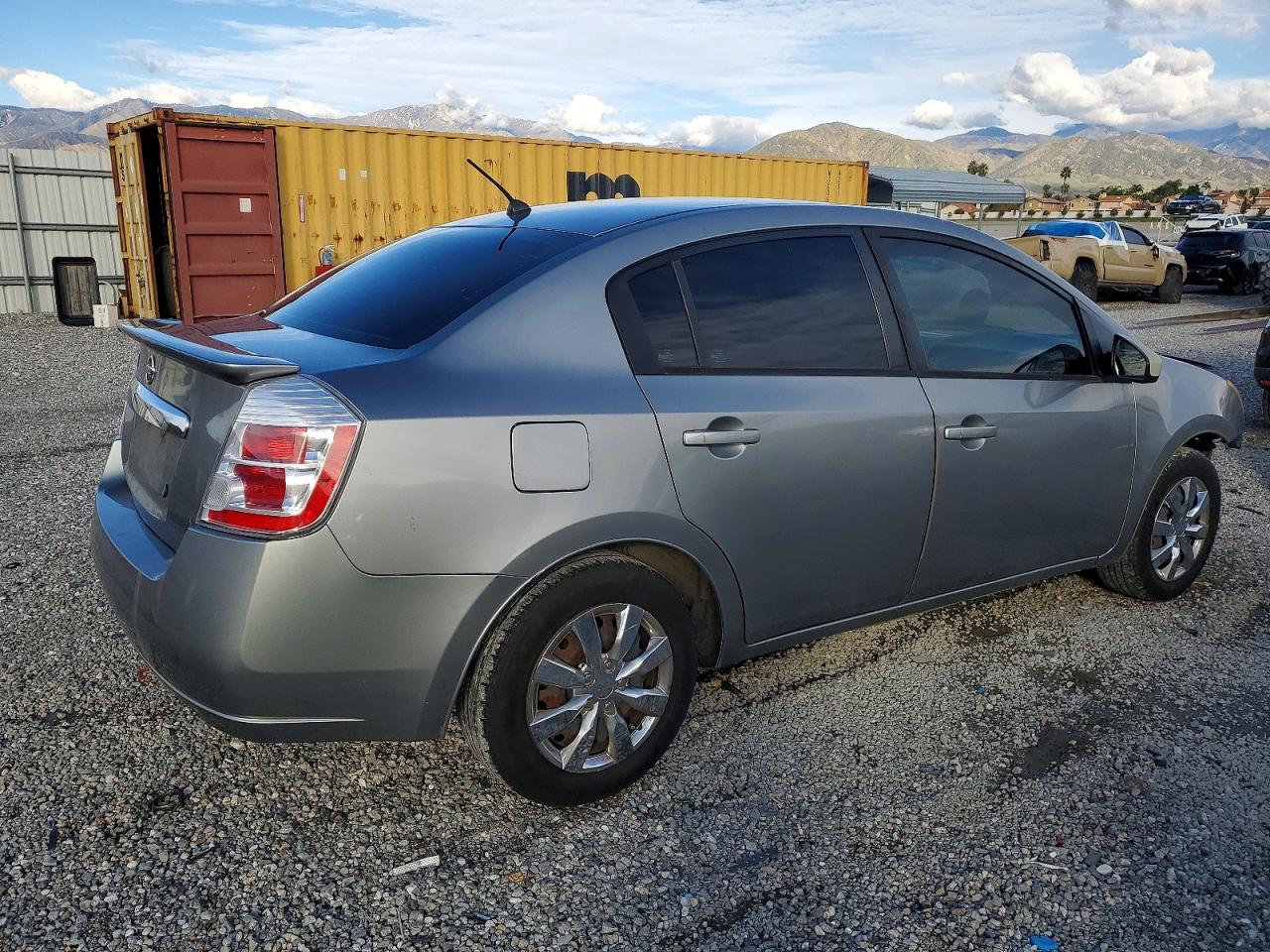 2012 NISSAN SENTRA 2.0 photo 3