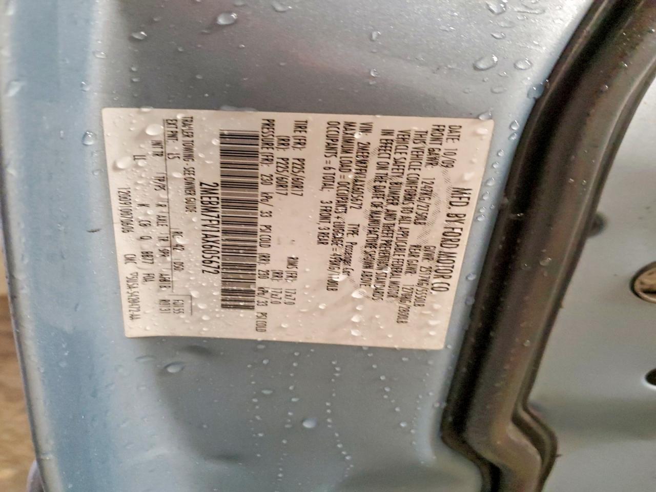 2010 MERCURY GRAND MARQUIS LS photo 23