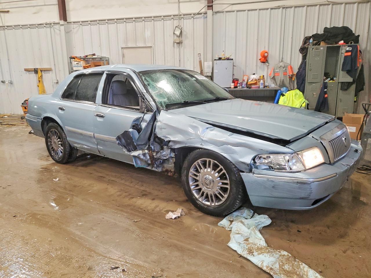2010 MERCURY GRAND MARQUIS LS photo 7
