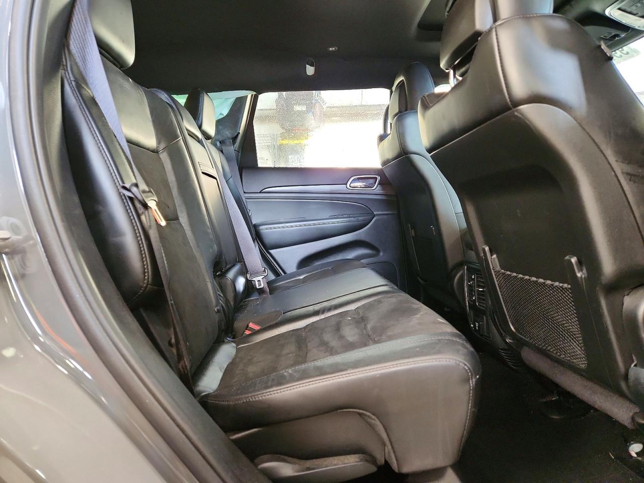 2019 JEEP GRAND CHEROKEE LAREDO photo 11