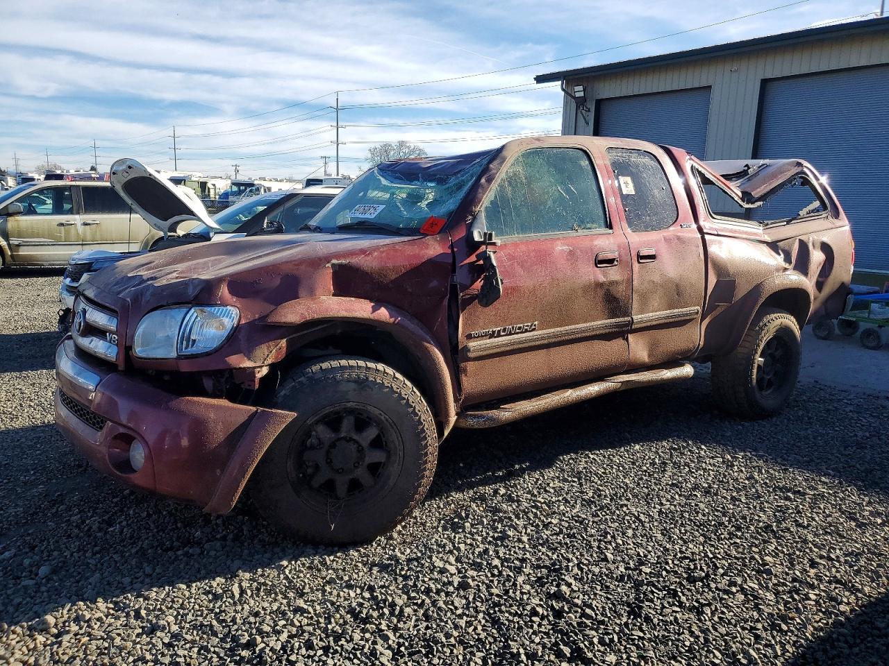 2004 TOYOTA TUNDRA