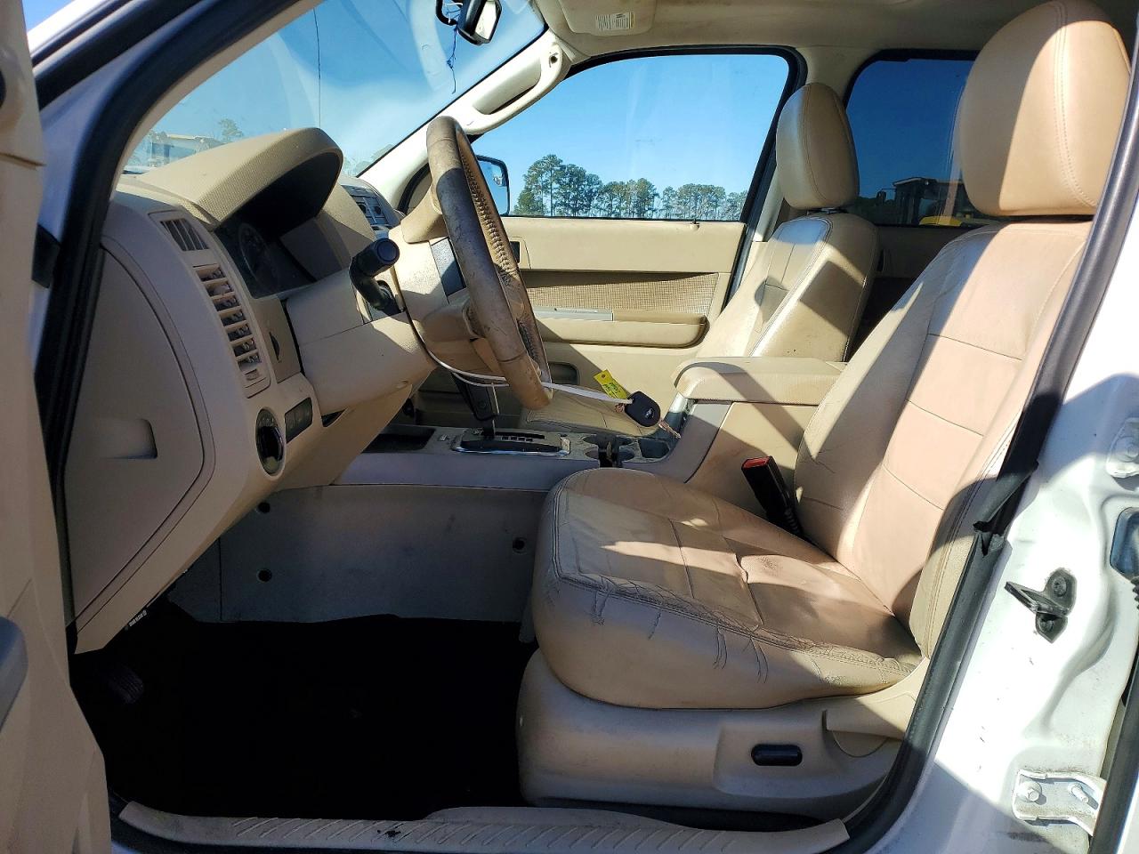2012 FORD ESCAPE XLT photo 7