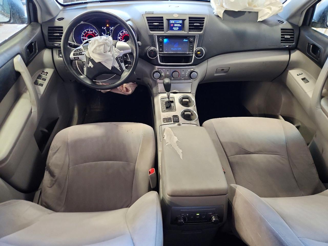 2013 TOYOTA HIGHLANDER BASE photo 15