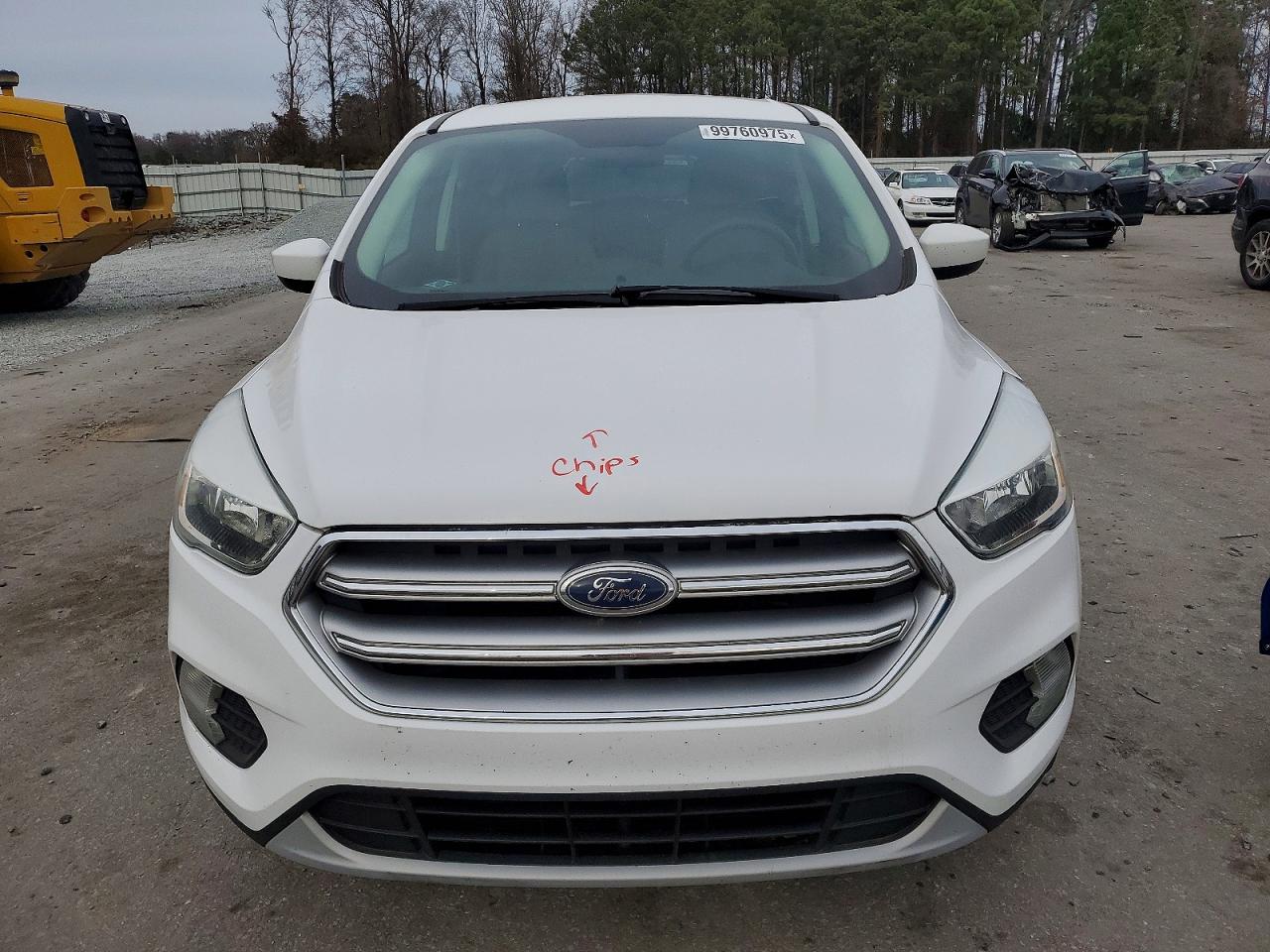 2017 FORD ESCAPE SE photo 5