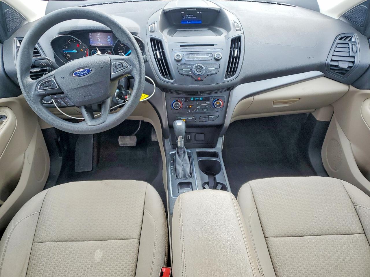 2017 FORD ESCAPE SE photo 8