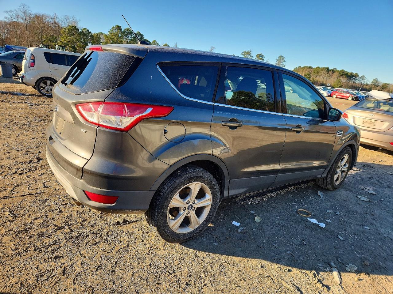 2015 FORD ESCAPE SE photo 3
