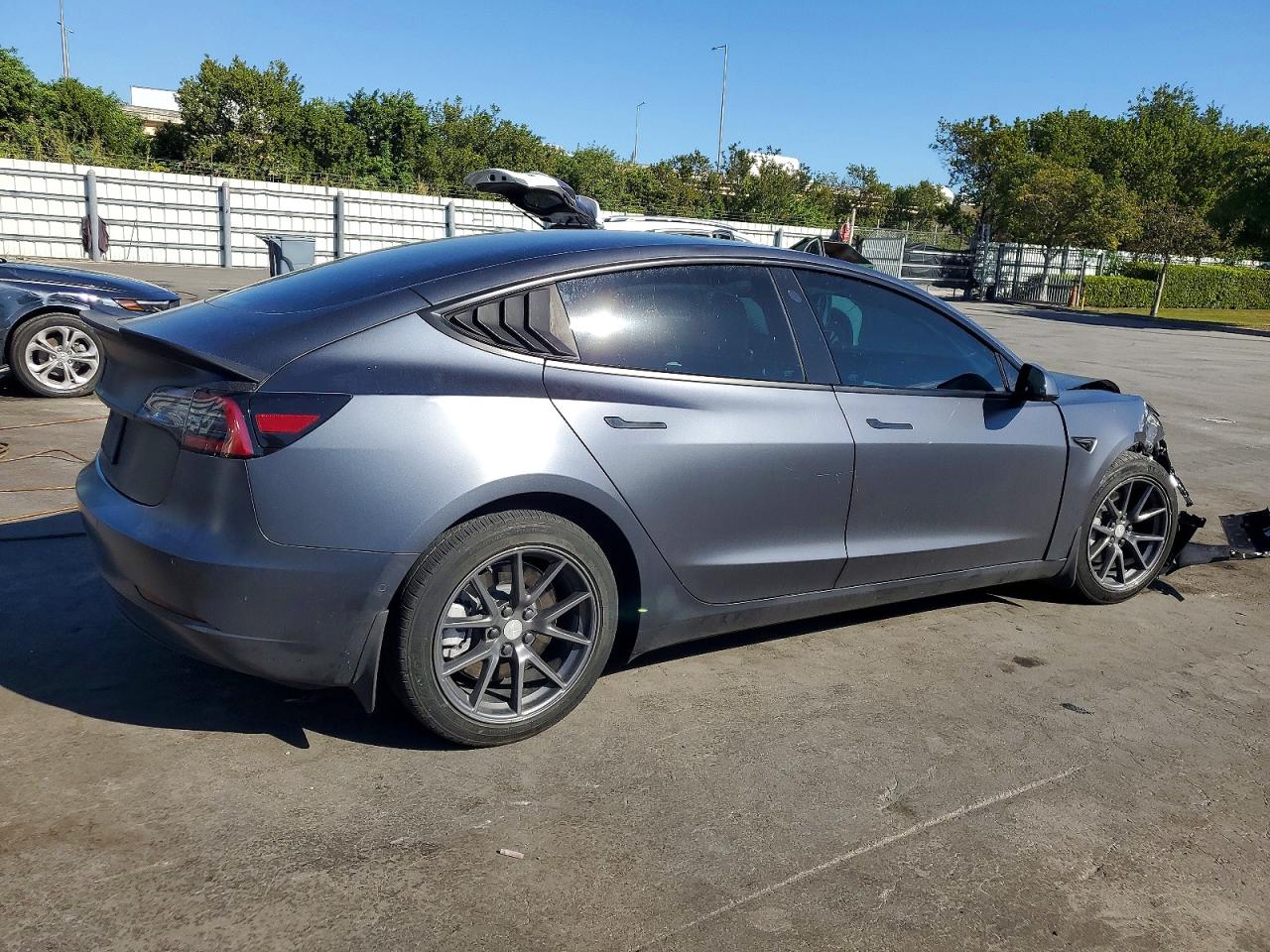 2022 TESLA MODEL 3 photo 5