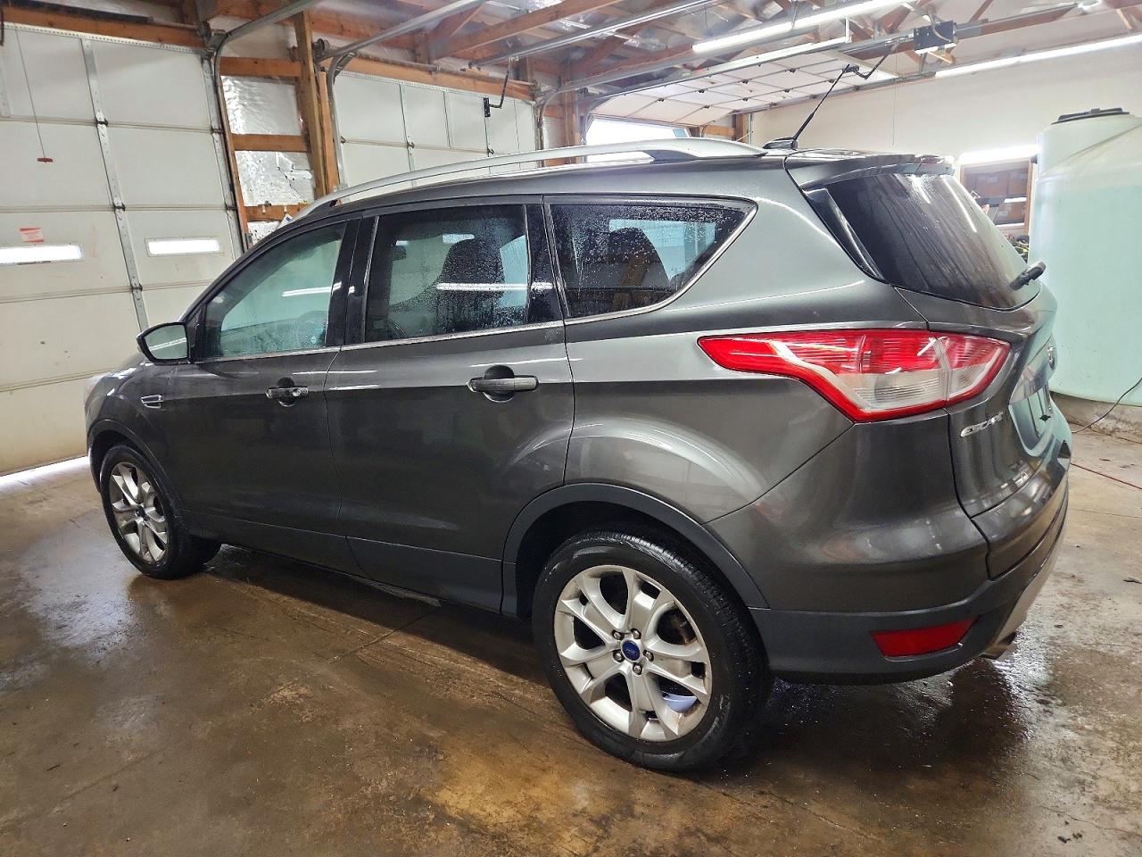2015 FORD ESCAPE TITANIUM photo 2