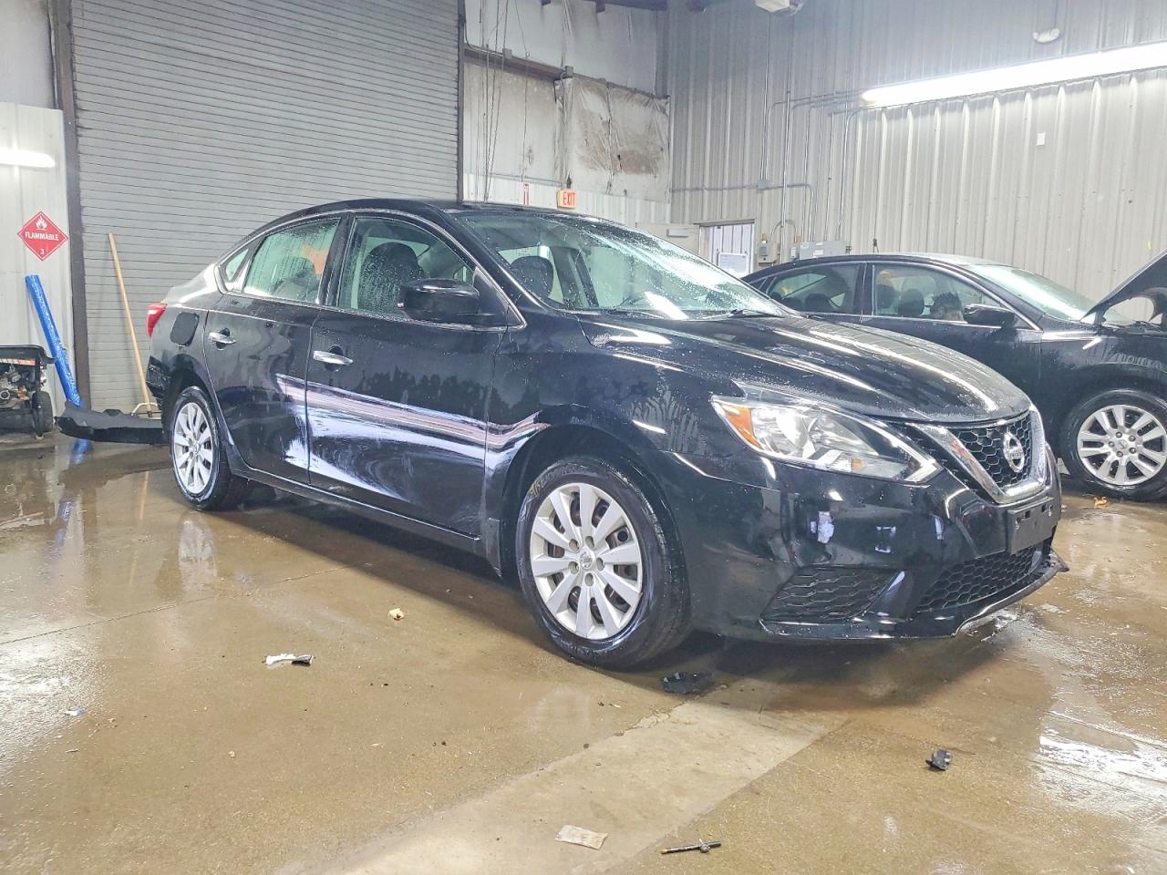 2018 NISSAN SENTRA S photo 4