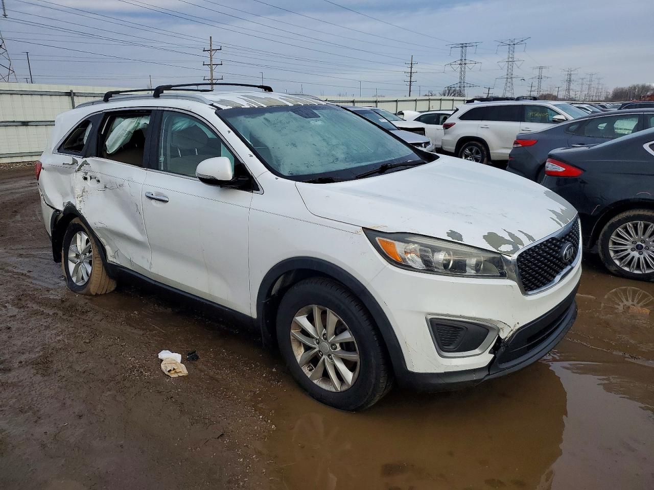 2016 KIA SORENTO LX photo 4