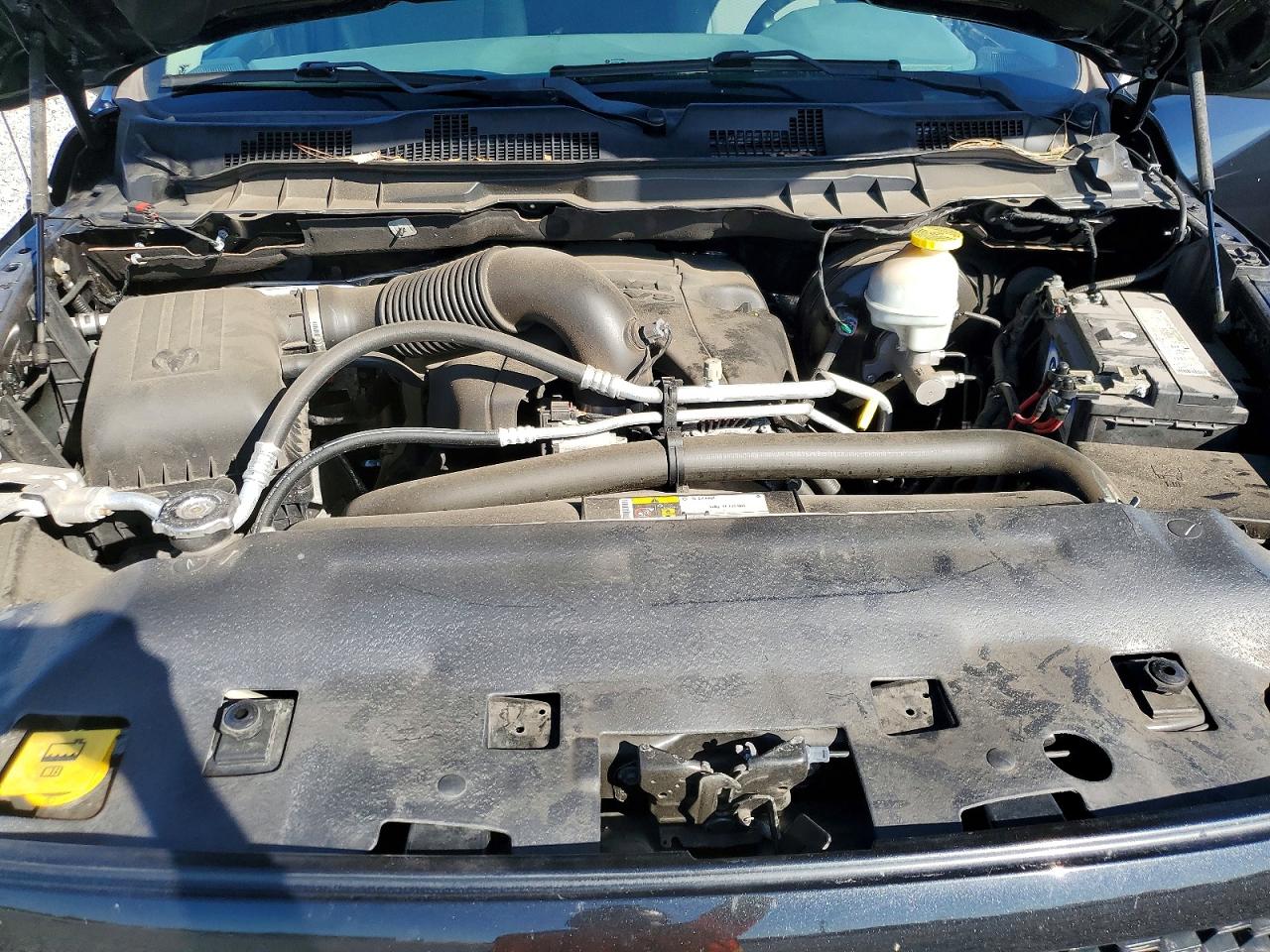 2017 RAM 1500 ST photo 11