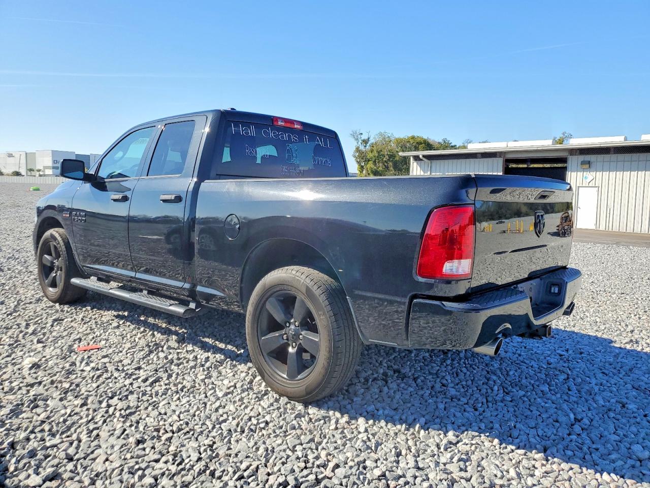 2017 RAM 1500 ST photo 2