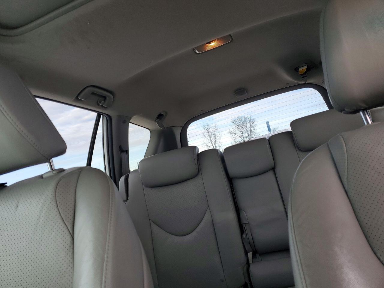2011 TOYOTA RAV4 LIMITED photo 19