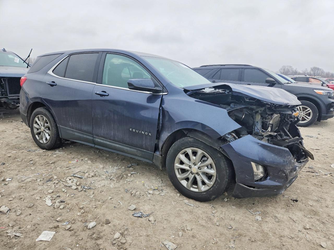 2019 CHEVROLET EQUINOX LT photo 4