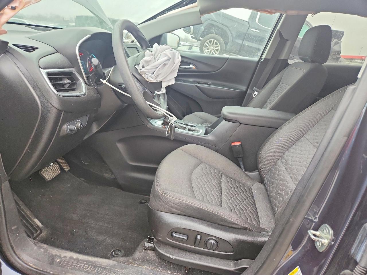 2019 CHEVROLET EQUINOX LT photo 7