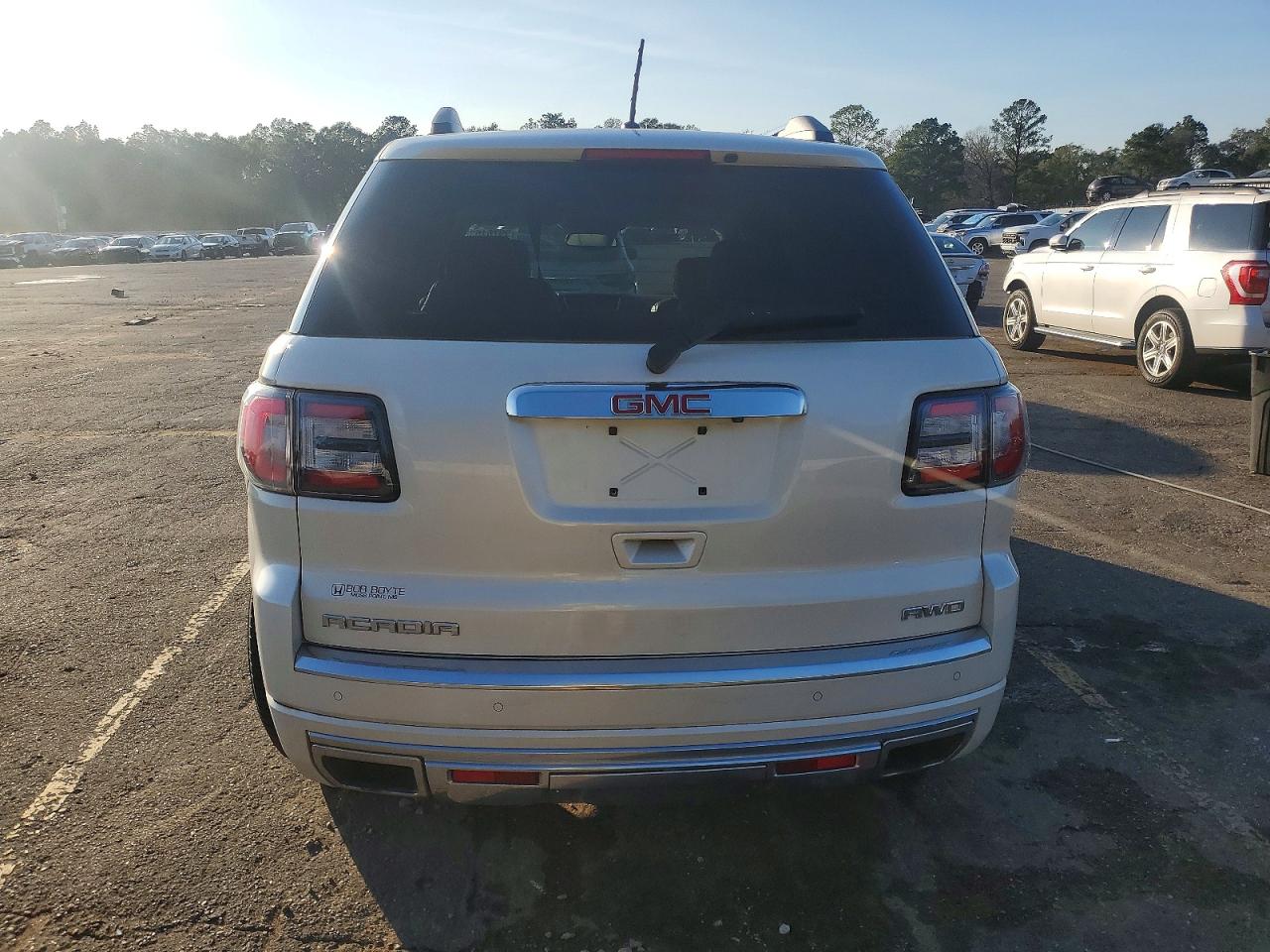 2015 GMC ACADIA DENALI photo 11