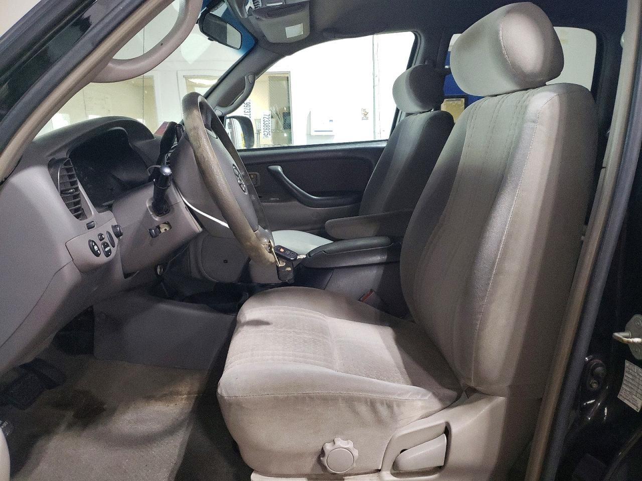 2004 TOYOTA TUNDRA DOUBLE CAB SR5 photo 7